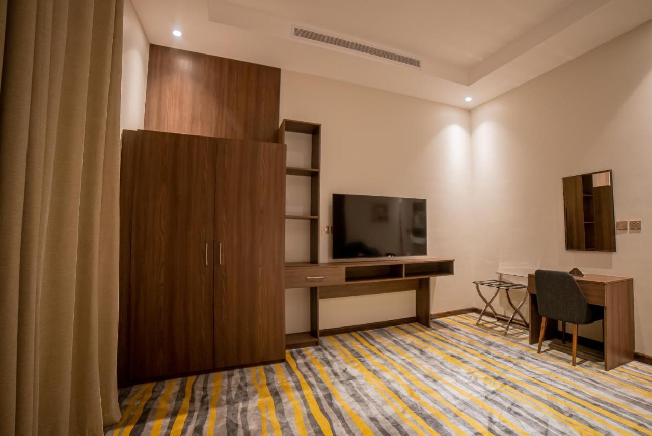 Diyar Home Hotel Baljurashi Exterior photo
