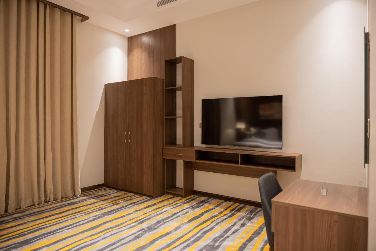 Diyar Home Hotel Baljurashi Exterior photo